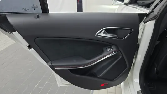 Mercedes-Benz CLA-Class C117 CLA220 AMG Line 2018 25