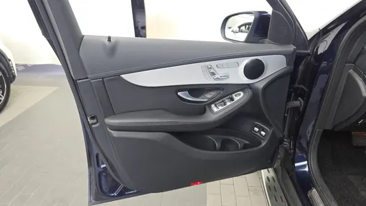 Mercedes-Benz GLC-Class X253 GLC300e 4MATIC 2021 24