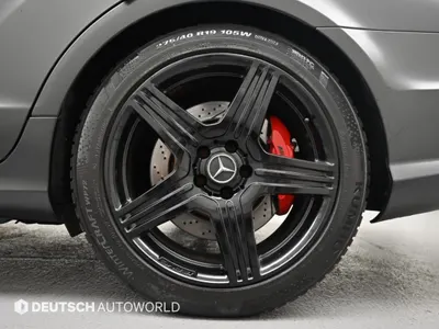 Mercedes-Benz CLS-Class W218 CLS63 AMG 2013 5