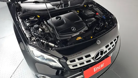 Mercedes-Benz GLA-Class X156 GLA220 2018 5