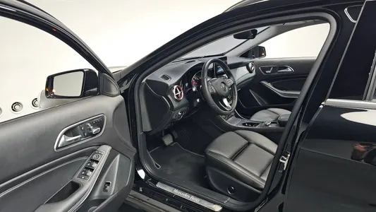 Mercedes-Benz GLA-Class X156 GLA220 2018 9