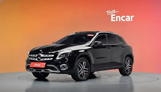 Mercedes-Benz GLA-Class X156 GLA220 2018 20