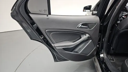 Mercedes-Benz GLA-Class X156 GLA220 2018 25