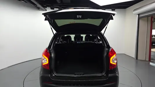 KG Mobility C 2.2 2WD 2017 24