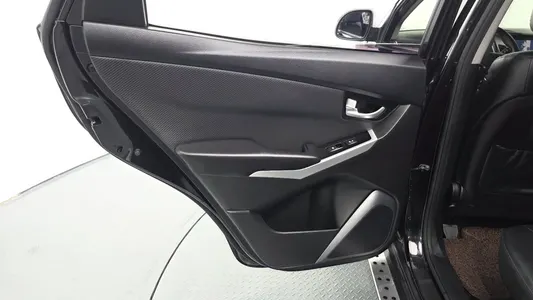 KG Mobility C 2.2 2WD 2017 31
