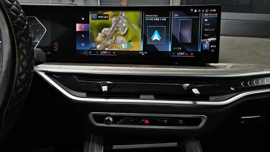 BMW X7 (G07) xDrive 40i 7 2022 16