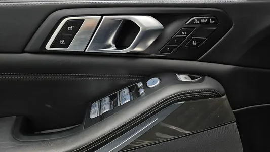 BMW X7 (G07) xDrive 40i 7 2022 19