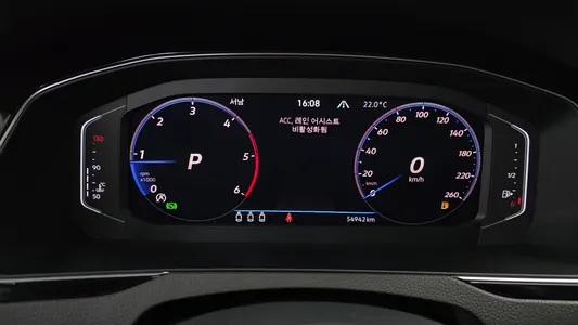 Volkswagen GT(B8) 2.0 TDI 2022 8