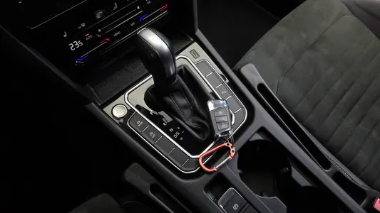 Volkswagen GT(B8) 2.0 TDI 2022 9