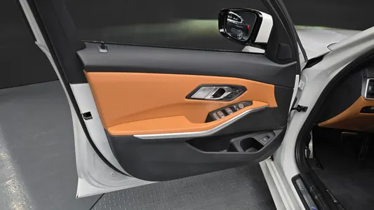 BMW 3 Series (G20) 320i M 2023 24