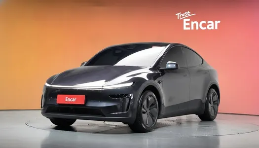Tesla Y RWD 2026