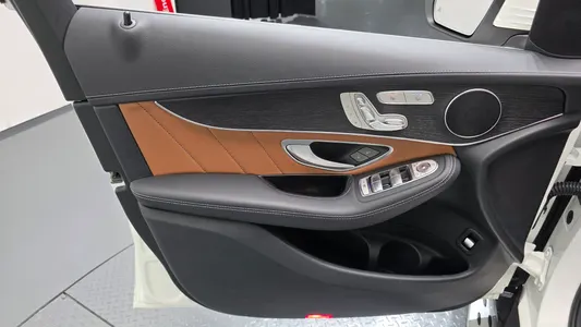 Mercedes-Benz GLC-Class X253 GLC300 4MATIC 2022 24