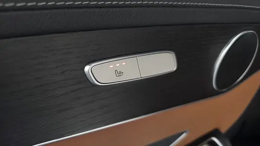 Mercedes-Benz GLC-Class X253 GLC300 4MATIC 2022 32