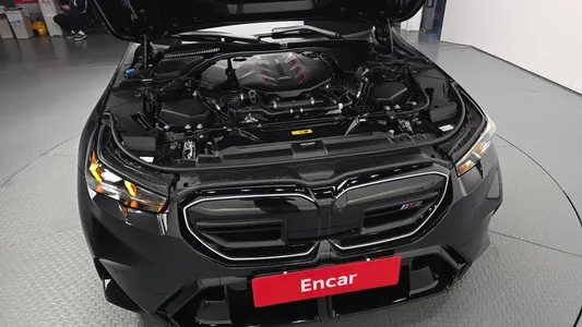 BMW M5 (G90) M5 2026 6