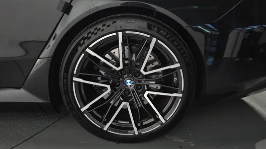 BMW M5 (G90) M5 2026 21