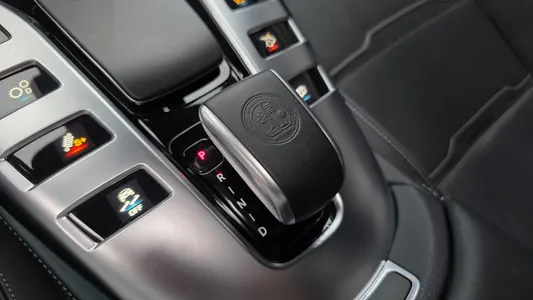 Mercedes-Benz AMG GT 4 43 4MATIC+ 2022 9