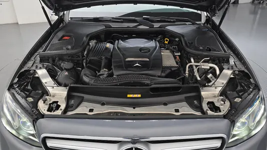 Mercedes-Benz E-Class W213 E300 2016 6