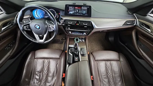 BMW 5 Series (G30) 520d xDrive M 2017 7