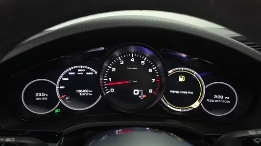 Porsche (PO536) 3.0 2019 8
