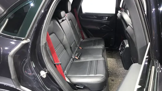 Porsche (PO536) 3.0 2019 12