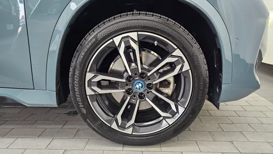 BMW iX1 (U11) xDrive 30 M 2024 21