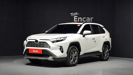 Toyota RAV4 5 2.5 4WD LTD 2025