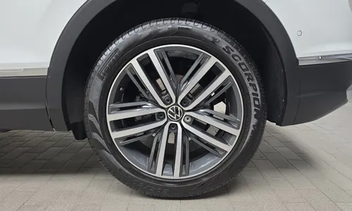 Volkswagen 2 2.0 TDI 2022 21