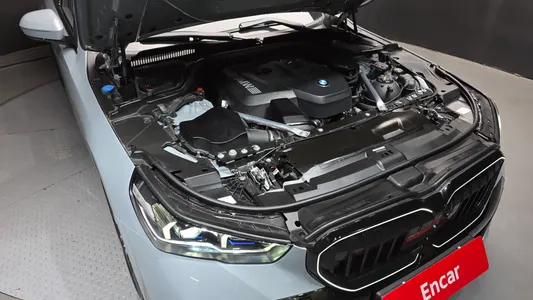 BMW 5 Series (G60) 530i xDrive M 2026 6