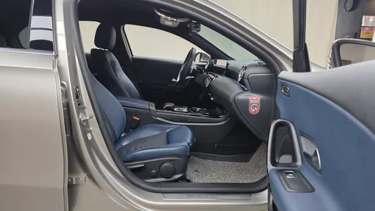 Mercedes-Benz A-Class W177 A220 2019 26