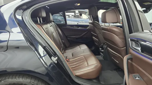 BMW 5 Series (G30) 520d xDrive M 2018 12