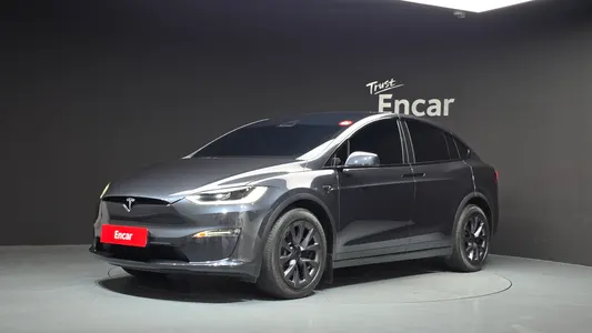 Tesla X 2024