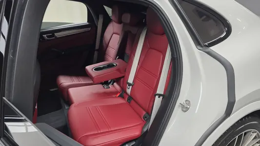 Porsche (PO536) 3.0 2023 12