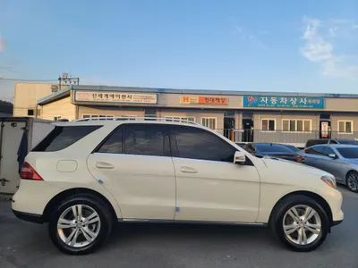 Mercedes-Benz M-Class W166 ML350 4MATIC 2012 4