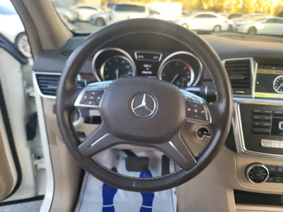Mercedes-Benz M-Class W166 ML350 4MATIC 2012 14