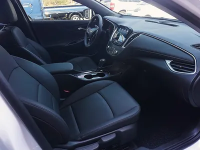 Chevrolet 말리부 1.3 LS 2020 9