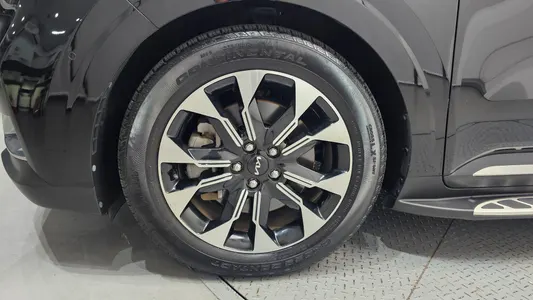 Kia Carnival 7 2022 5
