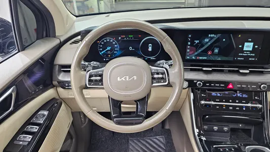 Kia Carnival 7 2022 13