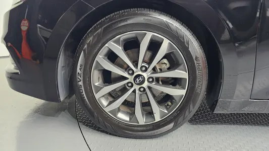 Hyundai Grandeur HG HG300 2011 5