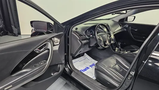 Hyundai Grandeur HG HG300 2011 10