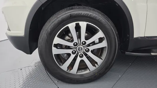 KG Mobility W 2.0 4WD RX7 2013 5