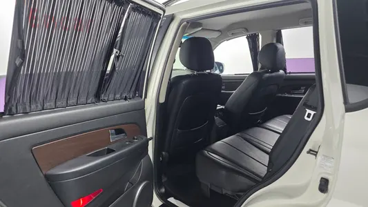 KG Mobility W 2.0 4WD RX7 2013 17