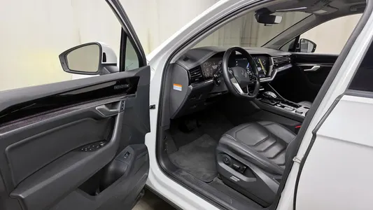 Volkswagen 3 3.0 TDI 2022 11