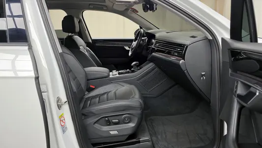 Volkswagen 3 3.0 TDI 2022 10