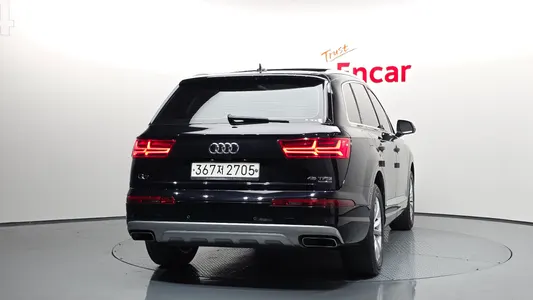 Audi Q7 (4M) 45 TFSI 2019 4