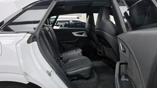 Audi Q8 (4M) 55 TFSI 2021 12