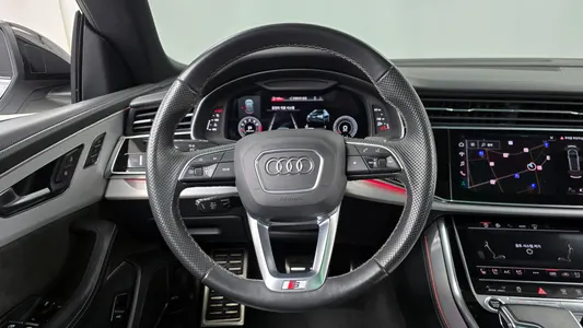 Audi Q8 (4M) 55 TFSI 2021 13