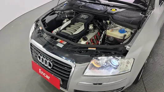 Audi A8 4.2 FSI 2009 6