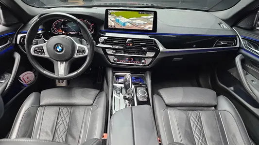 BMW 5 Series (G30) 530i M 2022 7