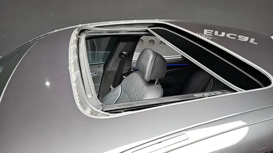 BMW 5 Series (G30) 530i M 2022 18