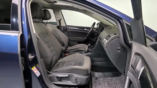 Volkswagen 7 2.0 TDI 2015 10